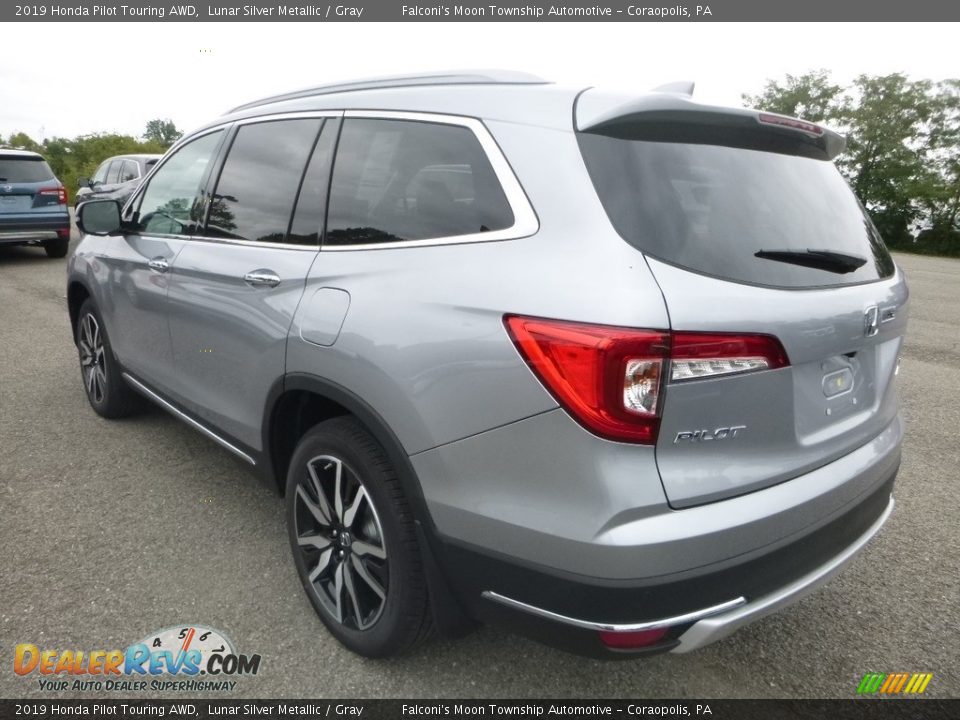 2019 Honda Pilot Touring AWD Lunar Silver Metallic / Gray Photo #2