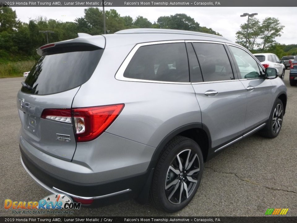 2019 Honda Pilot Touring AWD Lunar Silver Metallic / Gray Photo #4