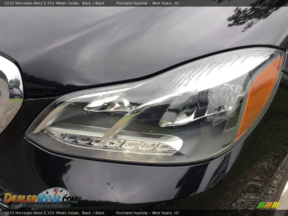 2016 Mercedes-Benz E 350 4Matic Sedan Black / Black Photo #28