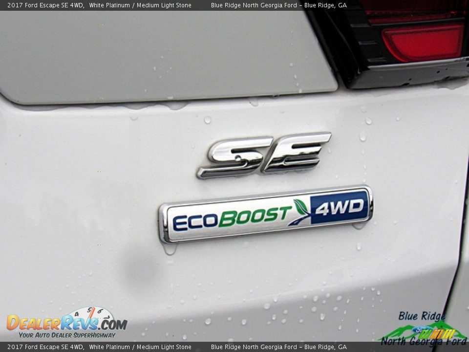 2017 Ford Escape SE 4WD White Platinum / Medium Light Stone Photo #35