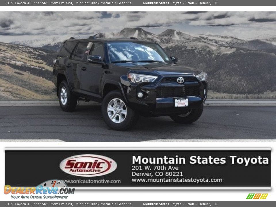 2019 Toyota 4Runner SR5 Premium 4x4 Midnight Black metallic / Graphite Photo #1