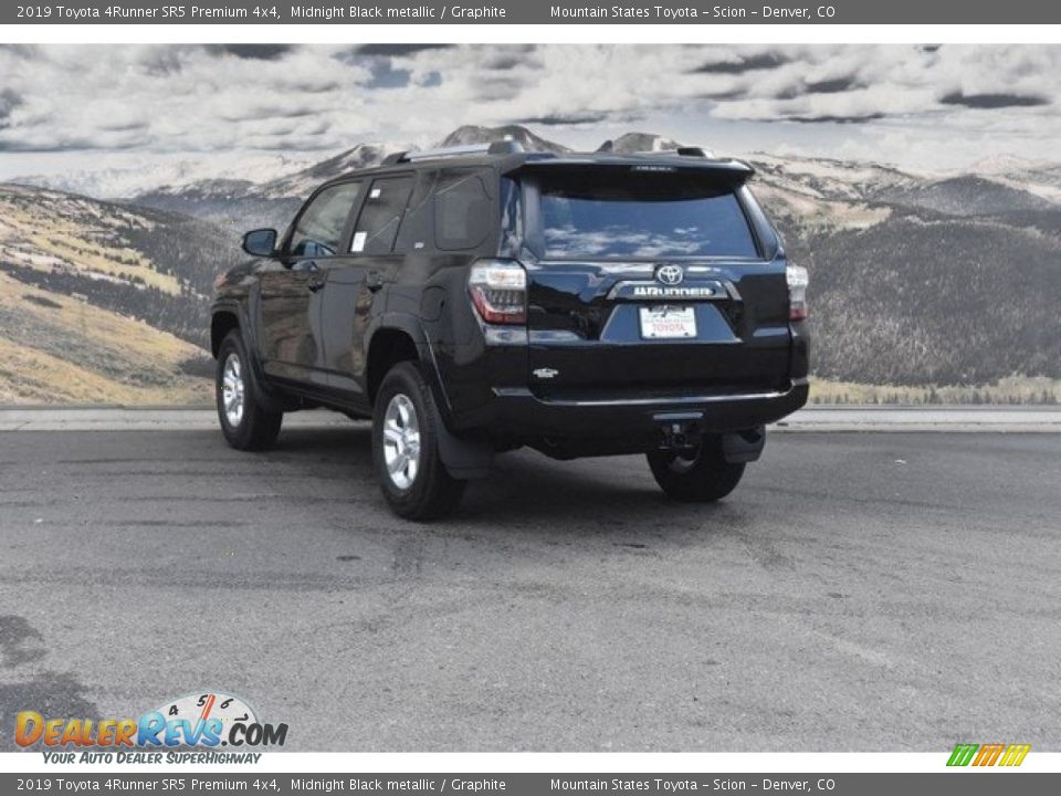2019 Toyota 4Runner SR5 Premium 4x4 Midnight Black metallic / Graphite Photo #3