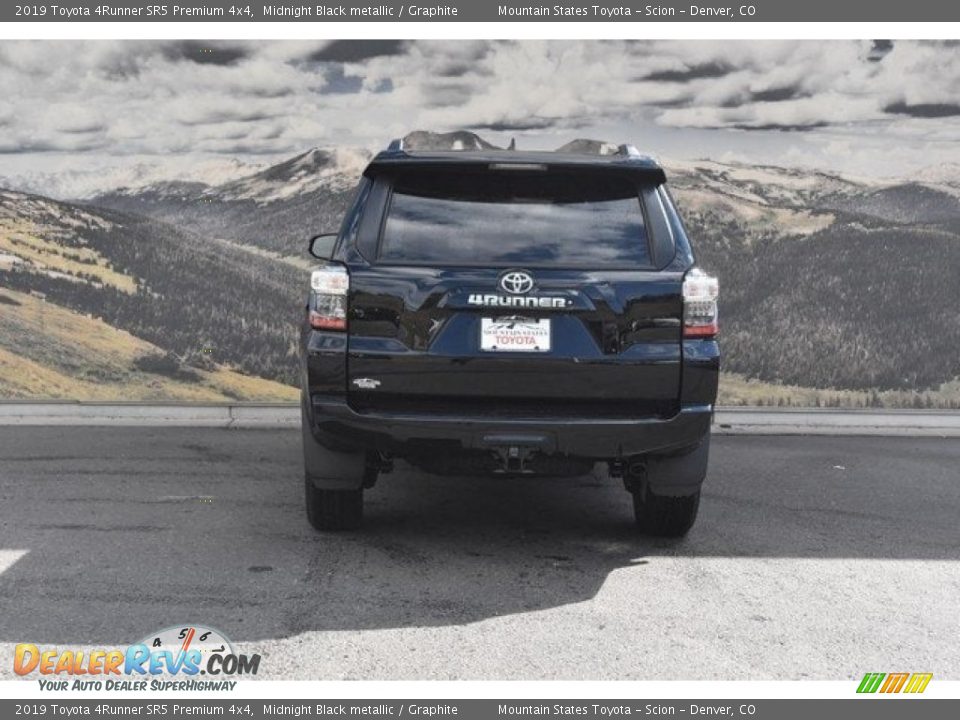 2019 Toyota 4Runner SR5 Premium 4x4 Midnight Black metallic / Graphite Photo #4
