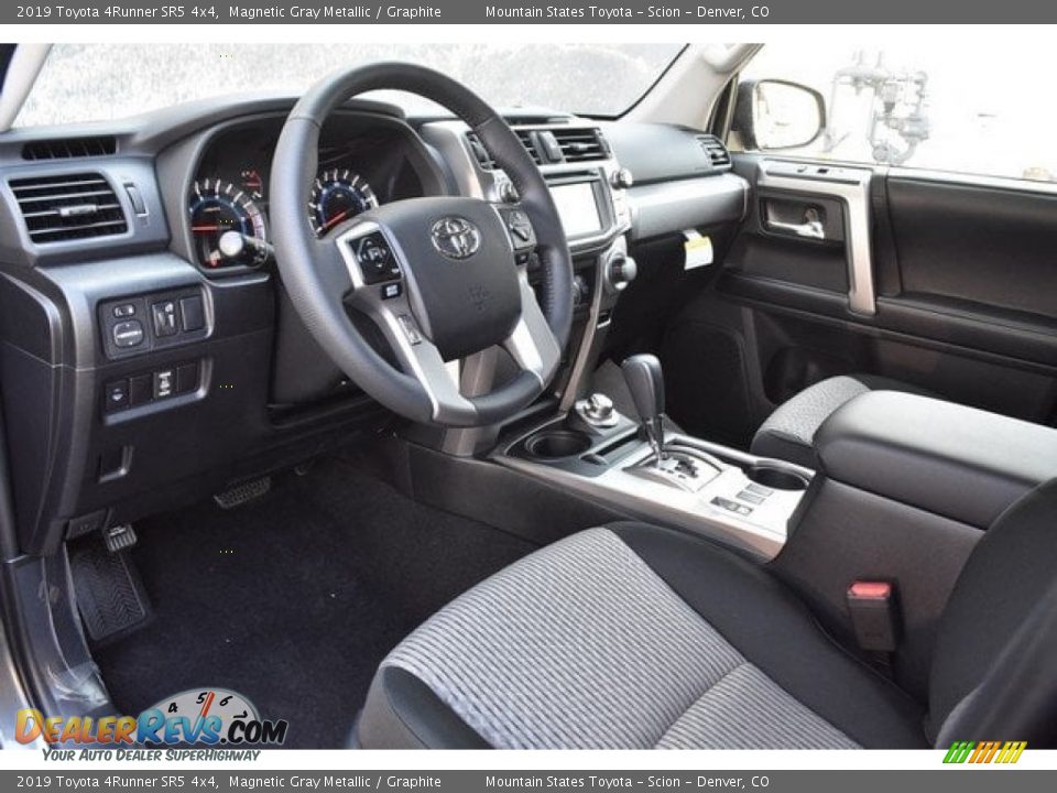 Graphite Interior - 2019 Toyota 4Runner SR5 4x4 Photo #5