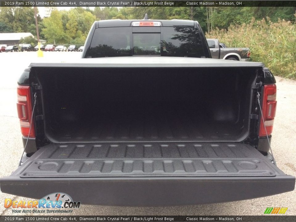 2019 Ram 1500 Limited Crew Cab 4x4 Diamond Black Crystal Pearl / Black/Light Frost Beige Photo #7