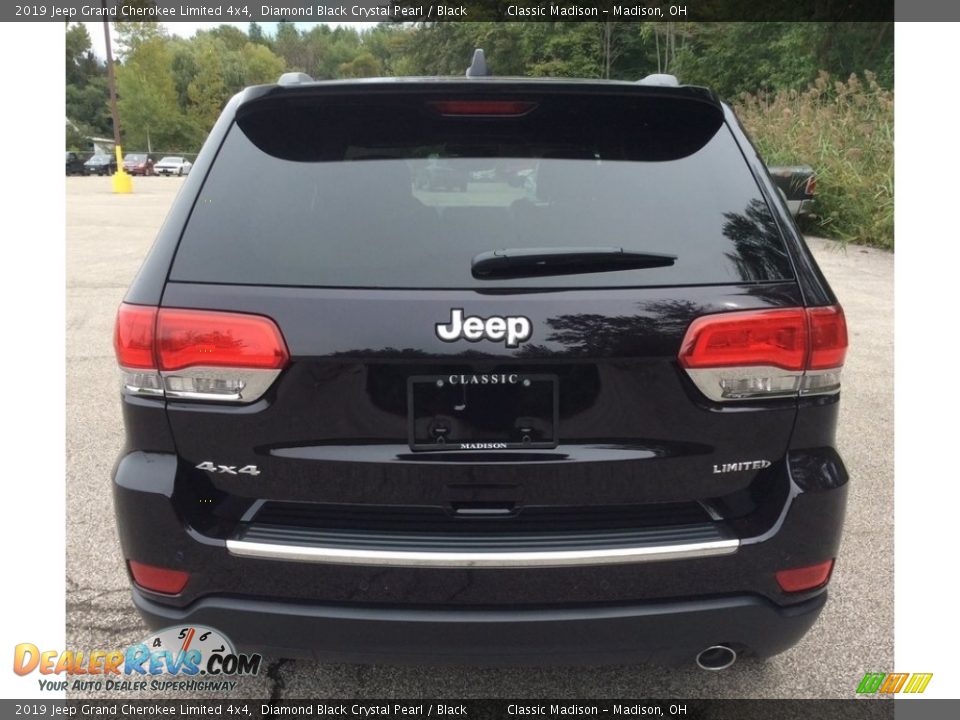 2019 Jeep Grand Cherokee Limited 4x4 Diamond Black Crystal Pearl / Black Photo #5
