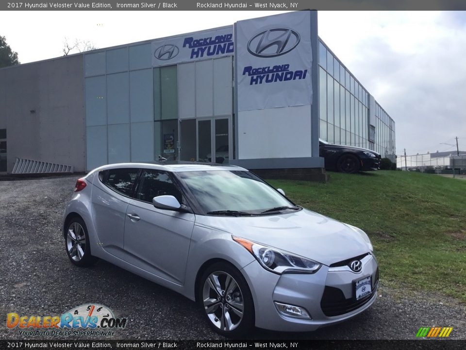2017 Hyundai Veloster Value Edition Ironman Silver / Black Photo #1