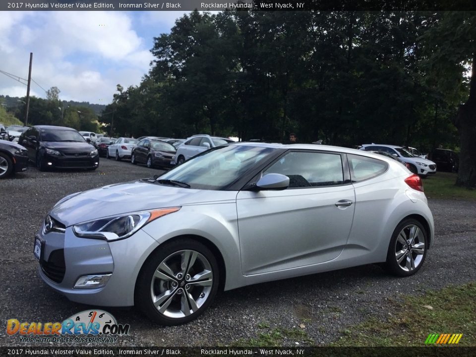 2017 Hyundai Veloster Value Edition Ironman Silver / Black Photo #7