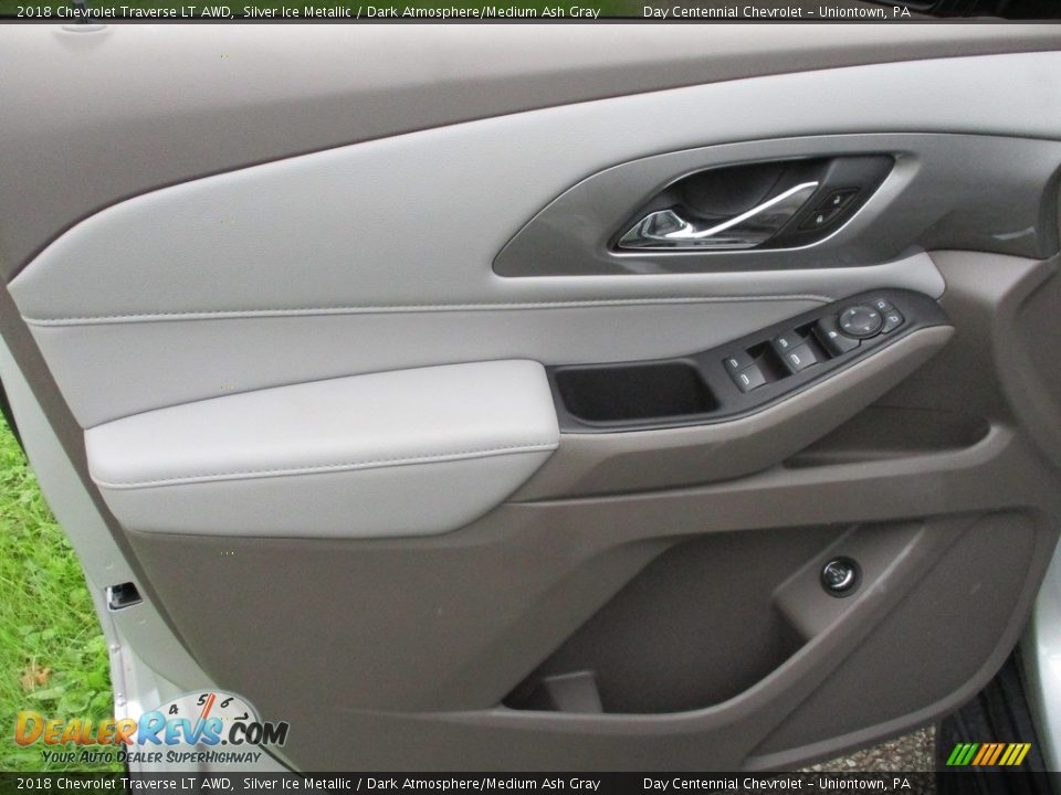 2018 Chevrolet Traverse LT AWD Silver Ice Metallic / Dark Atmosphere/Medium Ash Gray Photo #9
