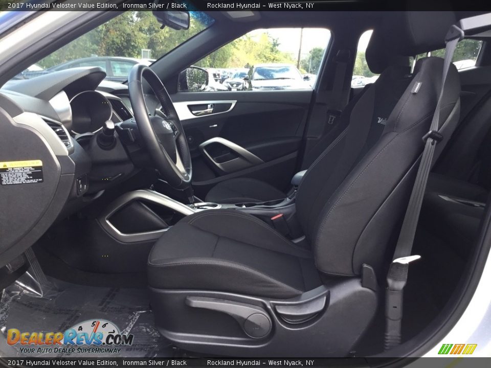 2017 Hyundai Veloster Value Edition Ironman Silver / Black Photo #11