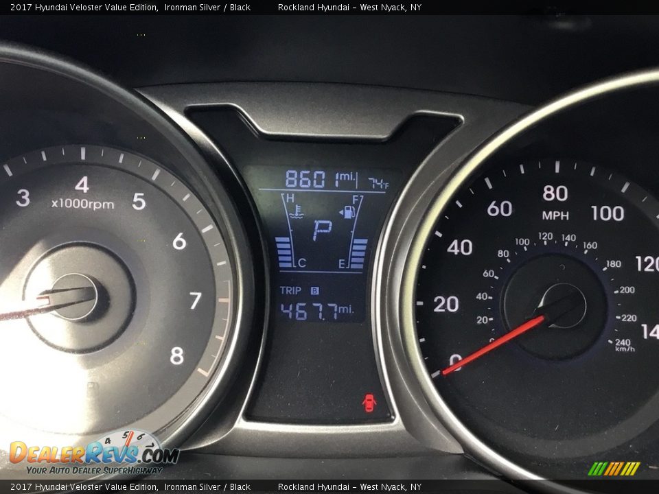 2017 Hyundai Veloster Value Edition Ironman Silver / Black Photo #20