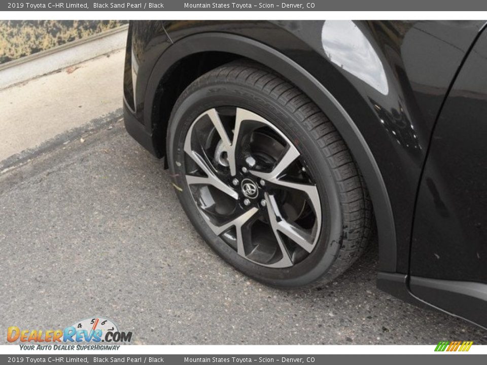 2019 Toyota C-HR Limited Black Sand Pearl / Black Photo #32