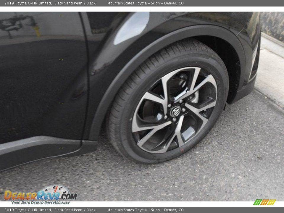2019 Toyota C-HR Limited Black Sand Pearl / Black Photo #35