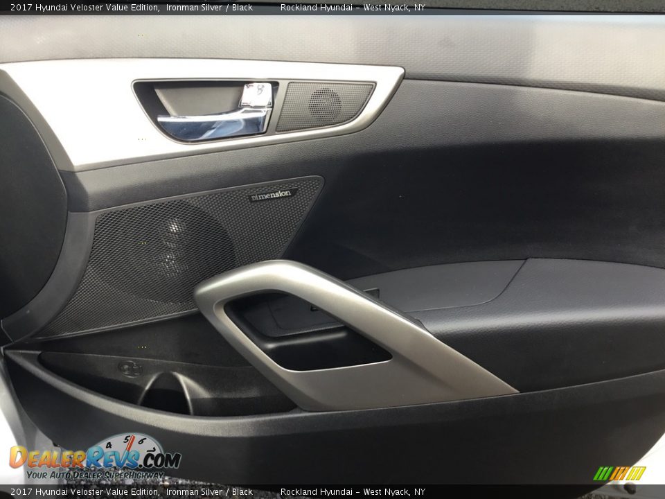 2017 Hyundai Veloster Value Edition Ironman Silver / Black Photo #25