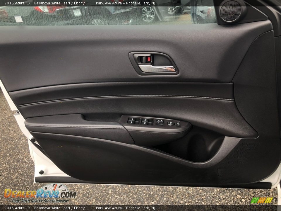 2016 Acura ILX Bellanova White Pearl / Ebony Photo #11