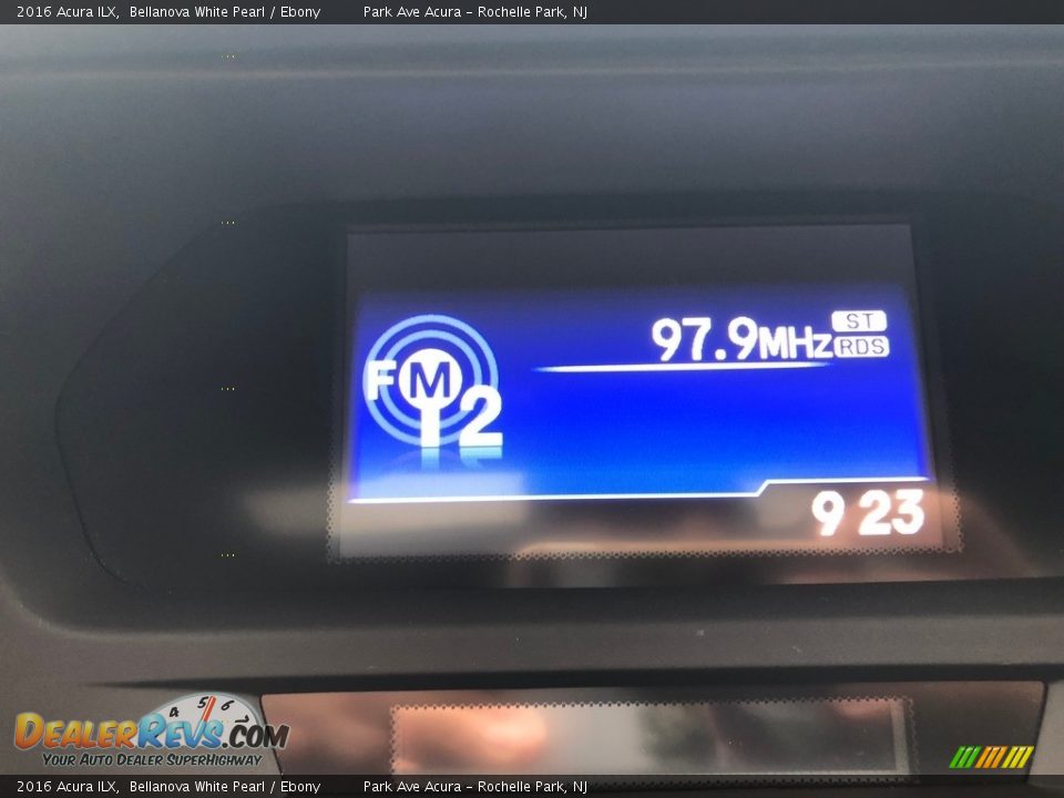 2016 Acura ILX Bellanova White Pearl / Ebony Photo #17