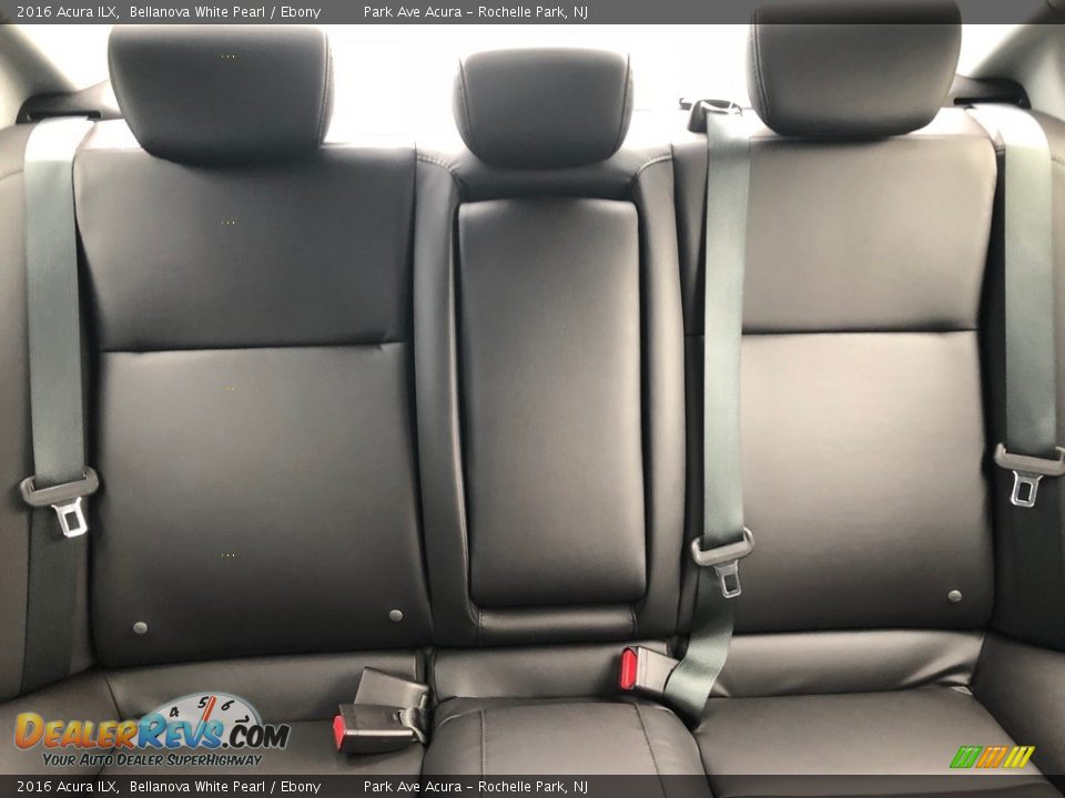 2016 Acura ILX Bellanova White Pearl / Ebony Photo #28