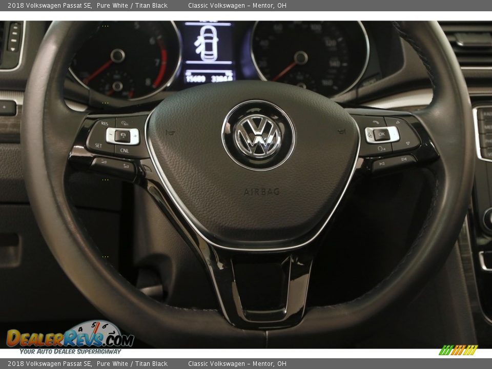 2018 Volkswagen Passat SE Pure White / Titan Black Photo #7