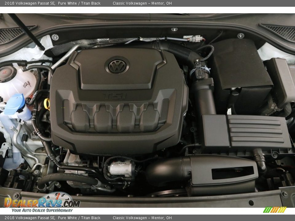 2018 Volkswagen Passat SE Pure White / Titan Black Photo #19