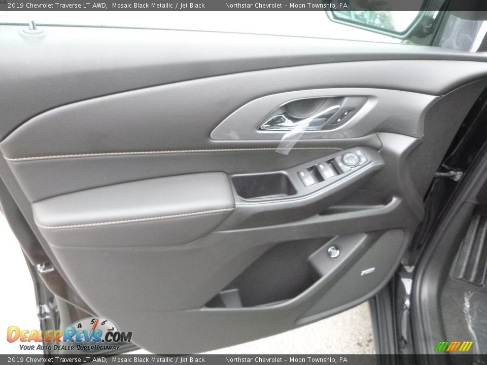 2019 Chevrolet Traverse LT AWD Mosaic Black Metallic / Jet Black Photo #15