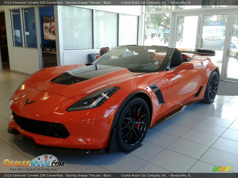 Front 3/4 View of 2019 Chevrolet Corvette Z06 Convertible Photo #1