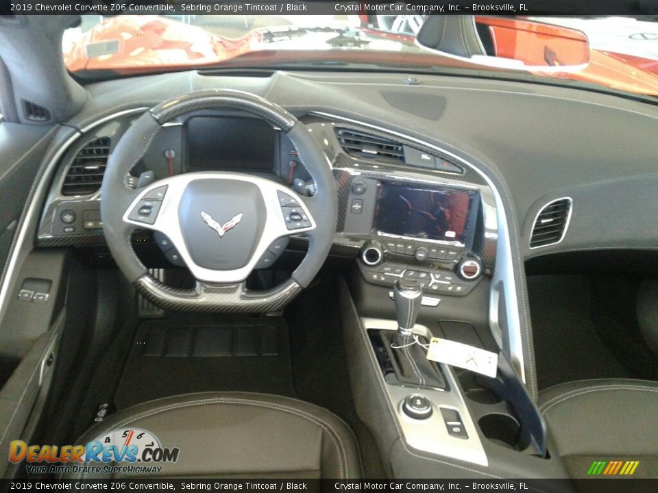 Dashboard of 2019 Chevrolet Corvette Z06 Convertible Photo #13