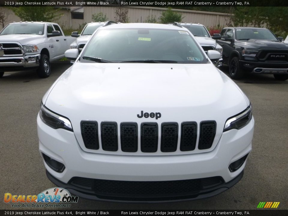 2019 Jeep Cherokee Latitude Plus 4x4 Bright White / Black Photo #7