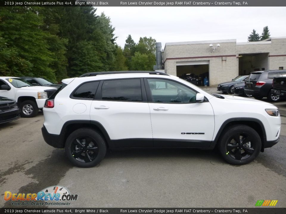 2019 Jeep Cherokee Latitude Plus 4x4 Bright White / Black Photo #6