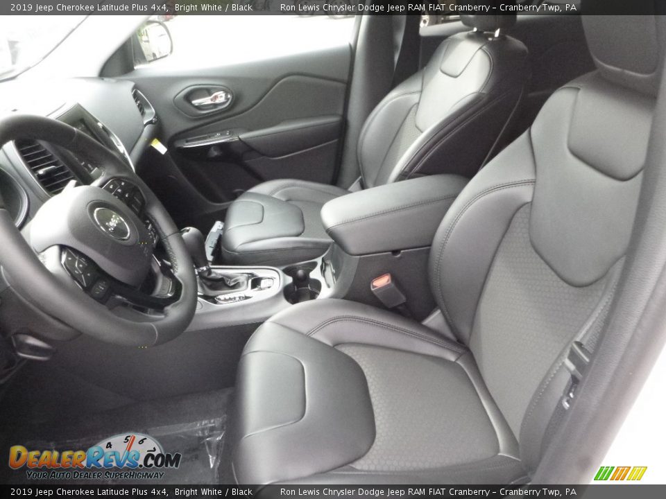 2019 Jeep Cherokee Latitude Plus 4x4 Bright White / Black Photo #16