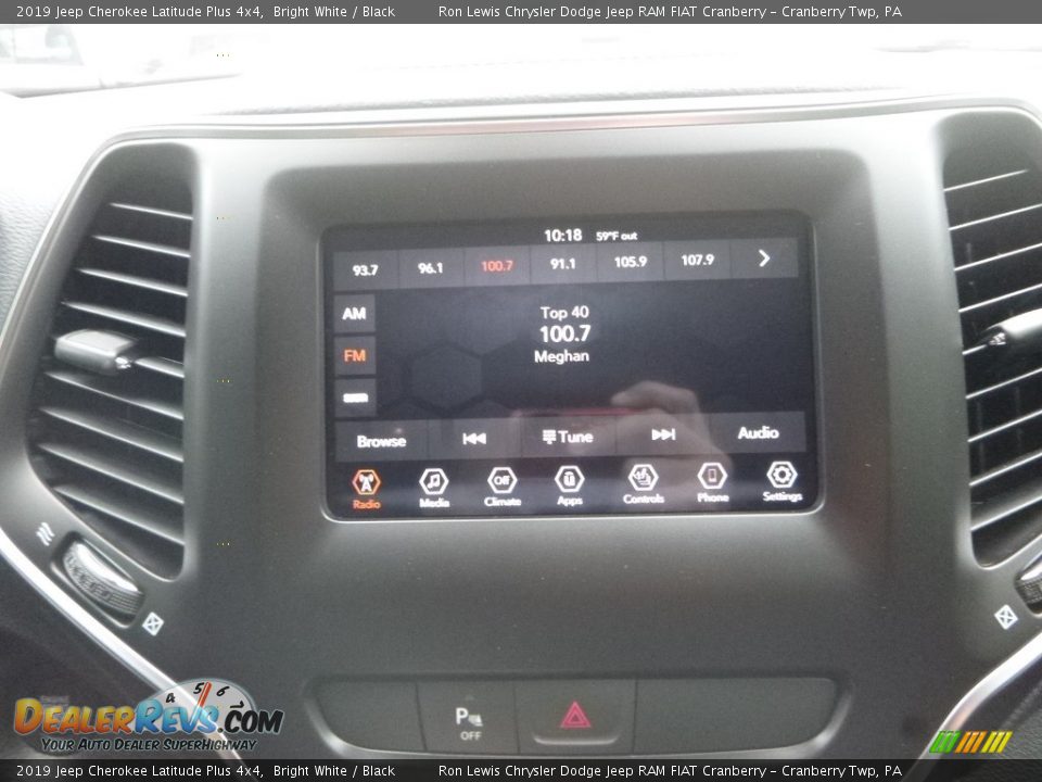 2019 Jeep Cherokee Latitude Plus 4x4 Bright White / Black Photo #17