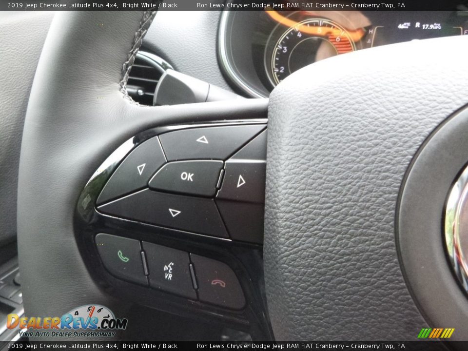 2019 Jeep Cherokee Latitude Plus 4x4 Bright White / Black Photo #20