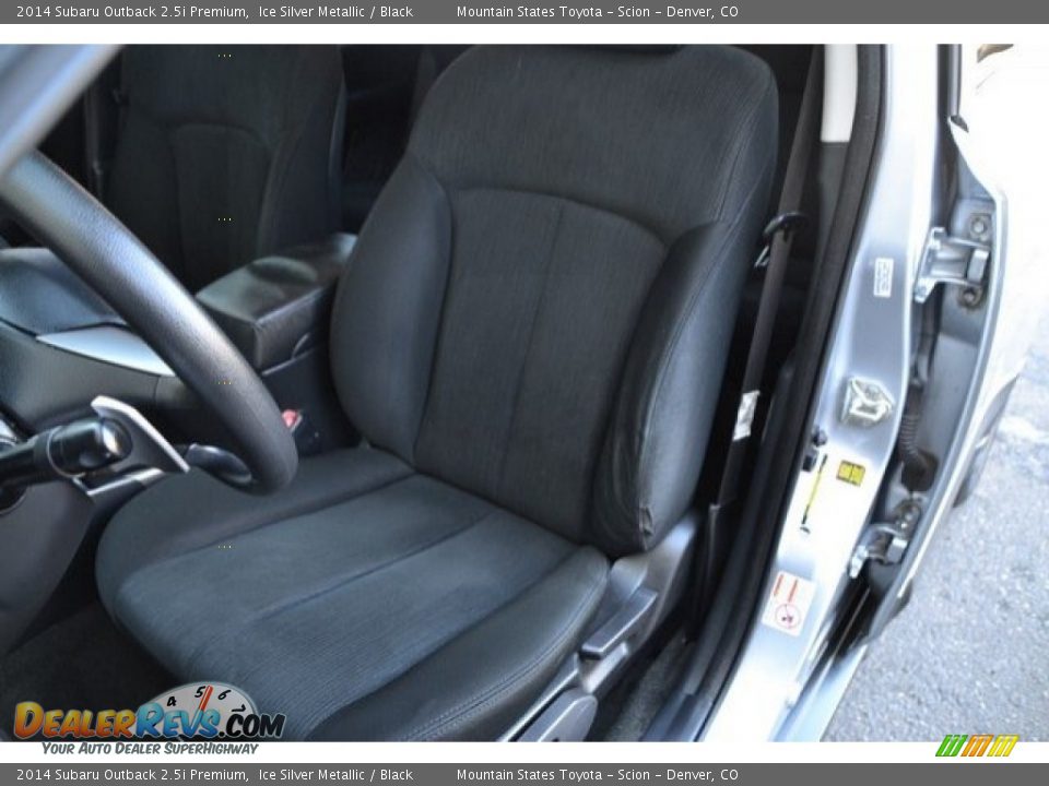 2014 Subaru Outback 2.5i Premium Ice Silver Metallic / Black Photo #12