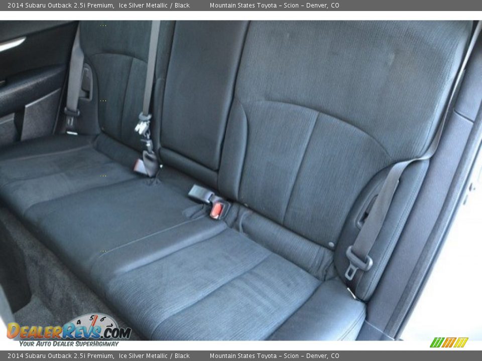 2014 Subaru Outback 2.5i Premium Ice Silver Metallic / Black Photo #21