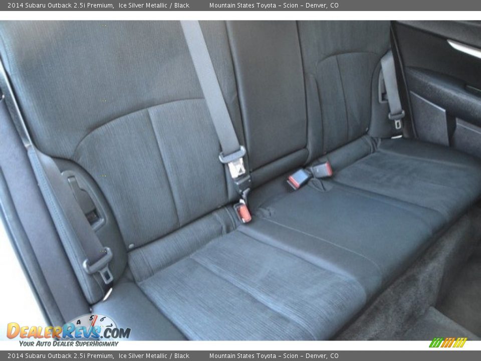 2014 Subaru Outback 2.5i Premium Ice Silver Metallic / Black Photo #22