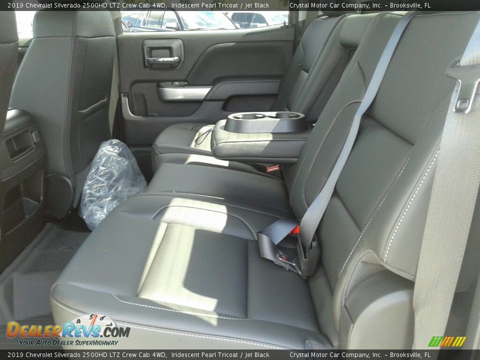 2019 Chevrolet Silverado 2500HD LTZ Crew Cab 4WD Iridescent Pearl Tricoat / Jet Black Photo #10