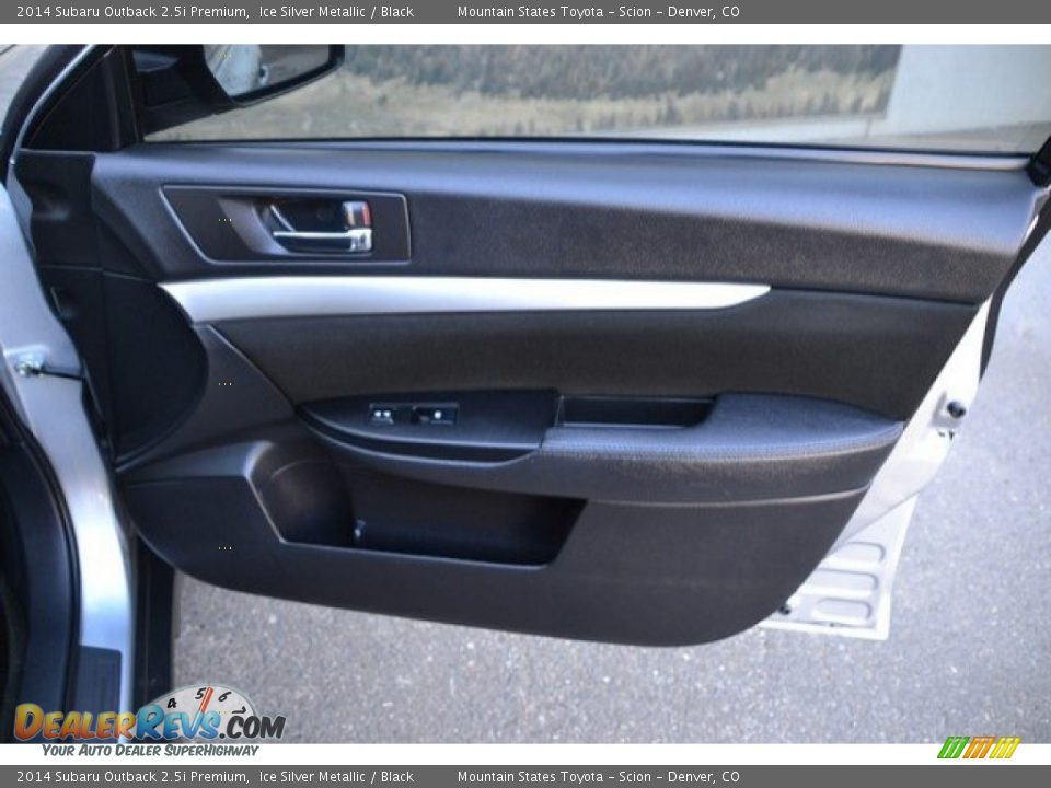 2014 Subaru Outback 2.5i Premium Ice Silver Metallic / Black Photo #25