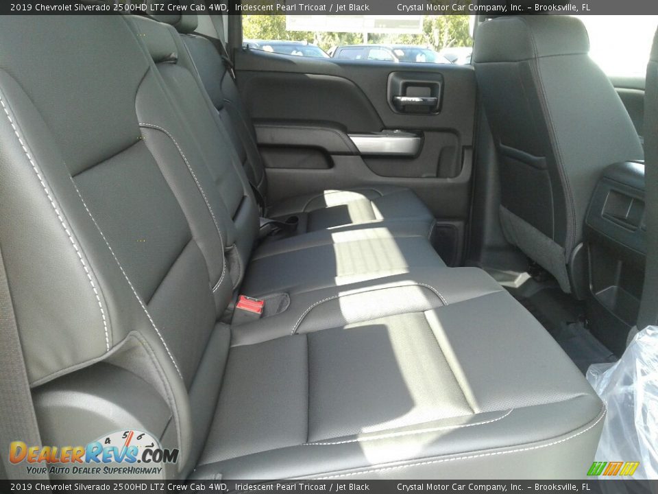 2019 Chevrolet Silverado 2500HD LTZ Crew Cab 4WD Iridescent Pearl Tricoat / Jet Black Photo #11