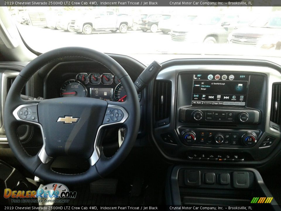 2019 Chevrolet Silverado 2500HD LTZ Crew Cab 4WD Iridescent Pearl Tricoat / Jet Black Photo #13