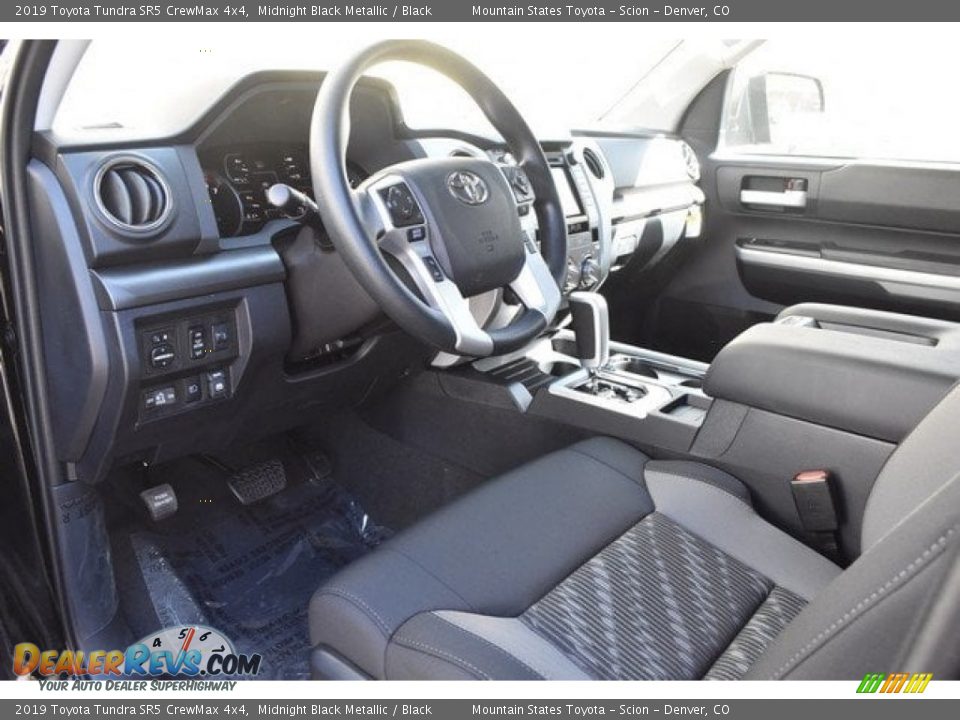 2019 Toyota Tundra SR5 CrewMax 4x4 Midnight Black Metallic / Black Photo #5