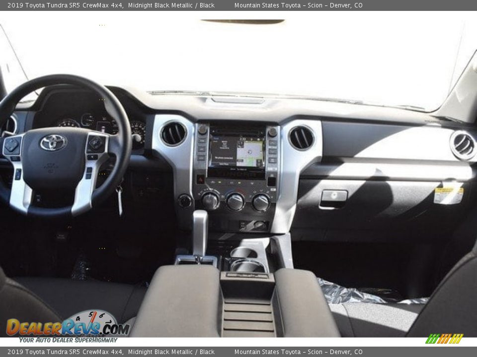 2019 Toyota Tundra SR5 CrewMax 4x4 Midnight Black Metallic / Black Photo #8