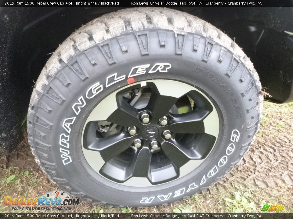 2019 Ram 1500 Rebel Crew Cab 4x4 Bright White / Black/Red Photo #8