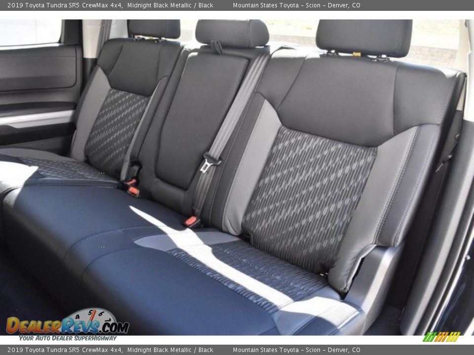 2019 Toyota Tundra SR5 CrewMax 4x4 Midnight Black Metallic / Black Photo #15