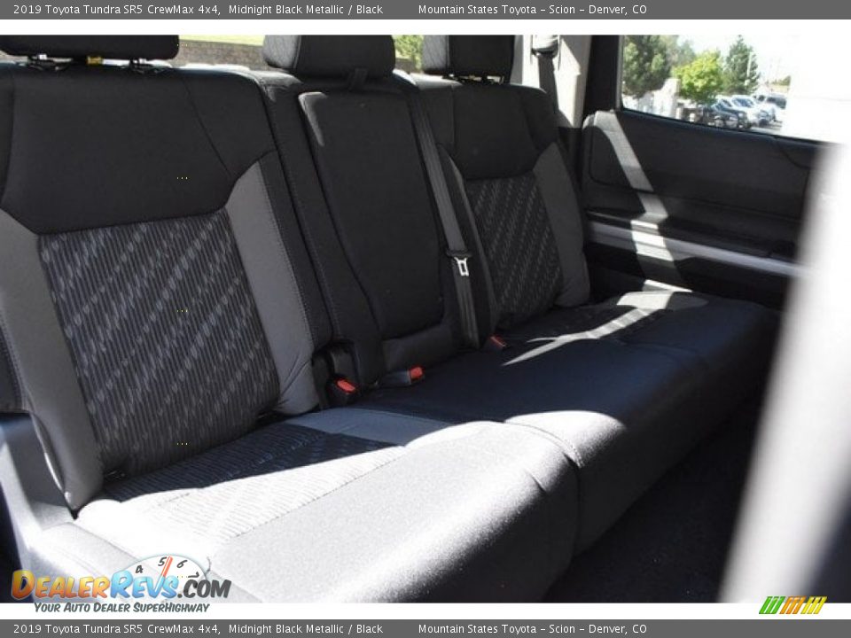 2019 Toyota Tundra SR5 CrewMax 4x4 Midnight Black Metallic / Black Photo #18