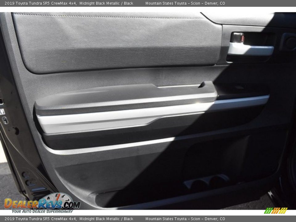 2019 Toyota Tundra SR5 CrewMax 4x4 Midnight Black Metallic / Black Photo #20