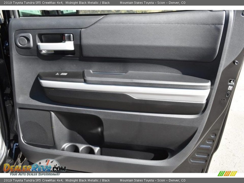 2019 Toyota Tundra SR5 CrewMax 4x4 Midnight Black Metallic / Black Photo #22