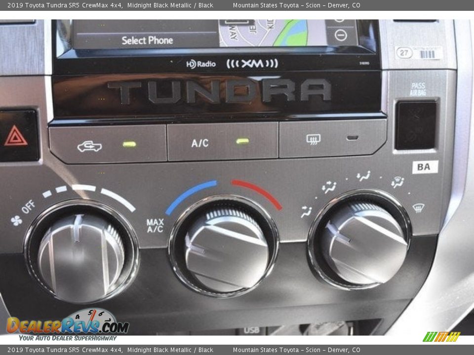 2019 Toyota Tundra SR5 CrewMax 4x4 Midnight Black Metallic / Black Photo #29