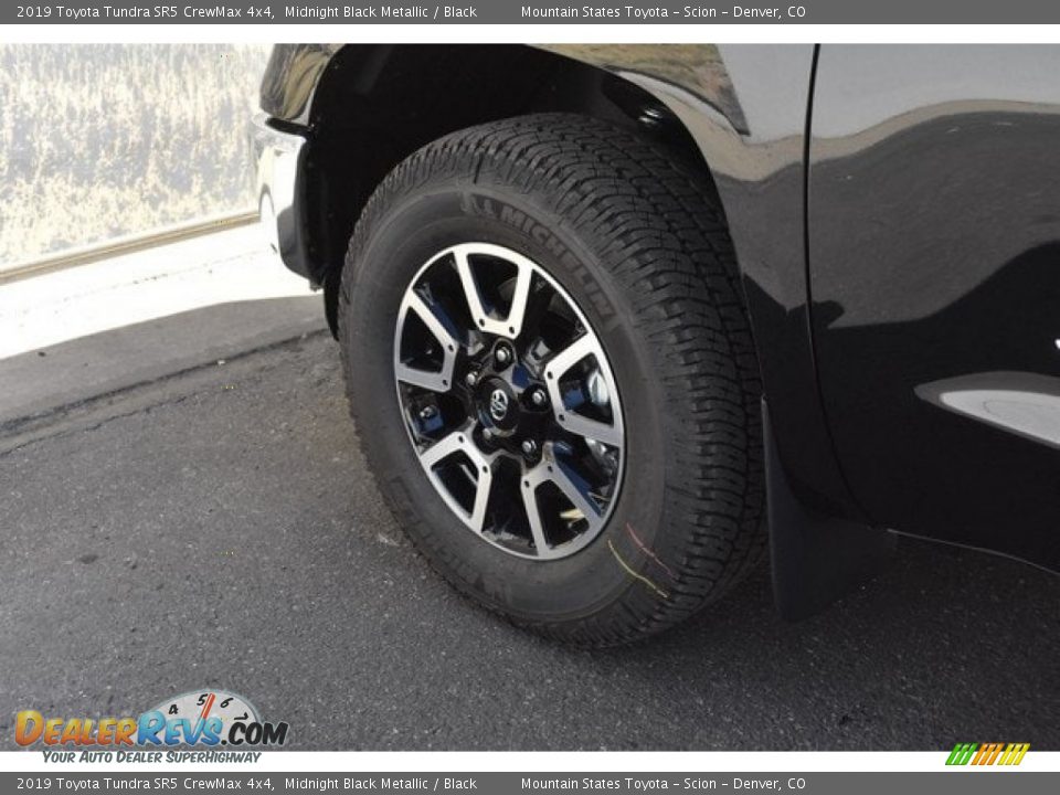 2019 Toyota Tundra SR5 CrewMax 4x4 Midnight Black Metallic / Black Photo #32