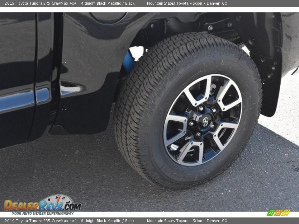 2019 Toyota Tundra SR5 CrewMax 4x4 Midnight Black Metallic / Black Photo #33