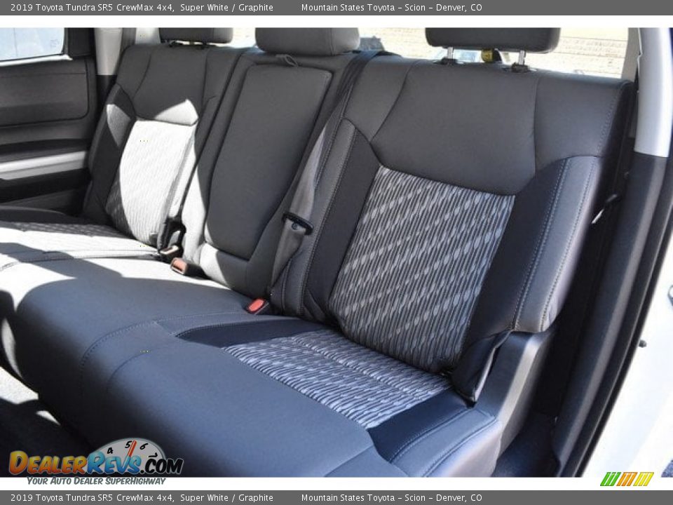 2019 Toyota Tundra SR5 CrewMax 4x4 Super White / Graphite Photo #15