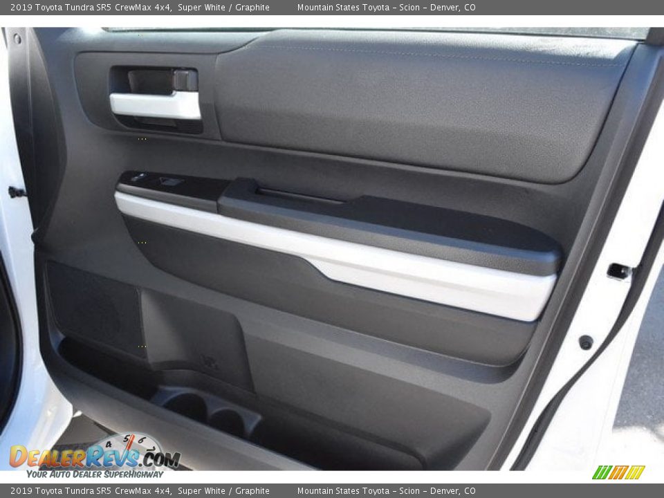 2019 Toyota Tundra SR5 CrewMax 4x4 Super White / Graphite Photo #21